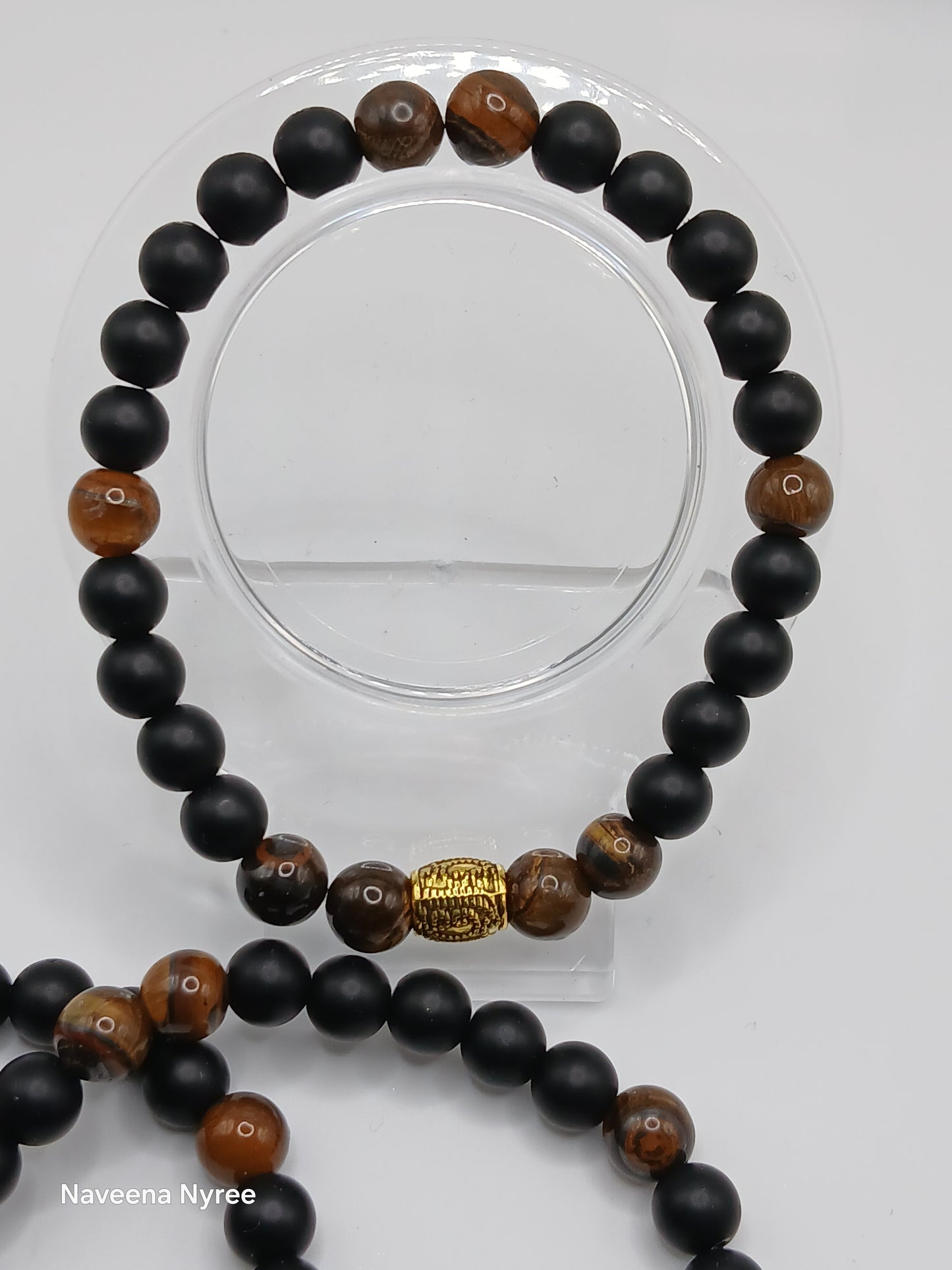 Tiger eye and Onyx