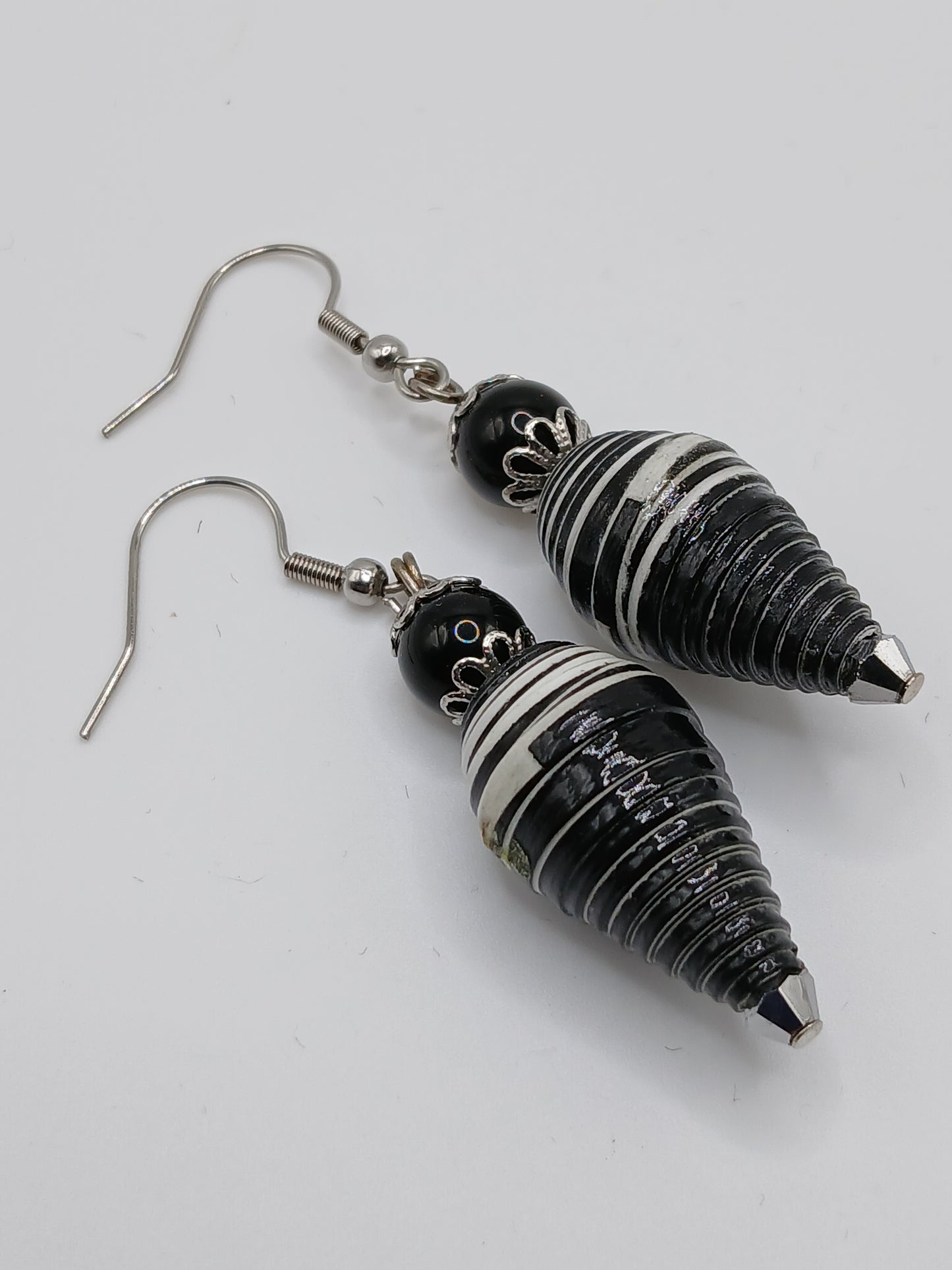 black paper bead earring