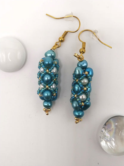 Pearl Netted Earring
