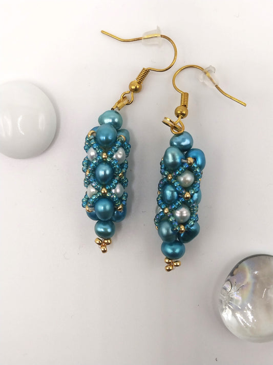 Pearl Netted Earring