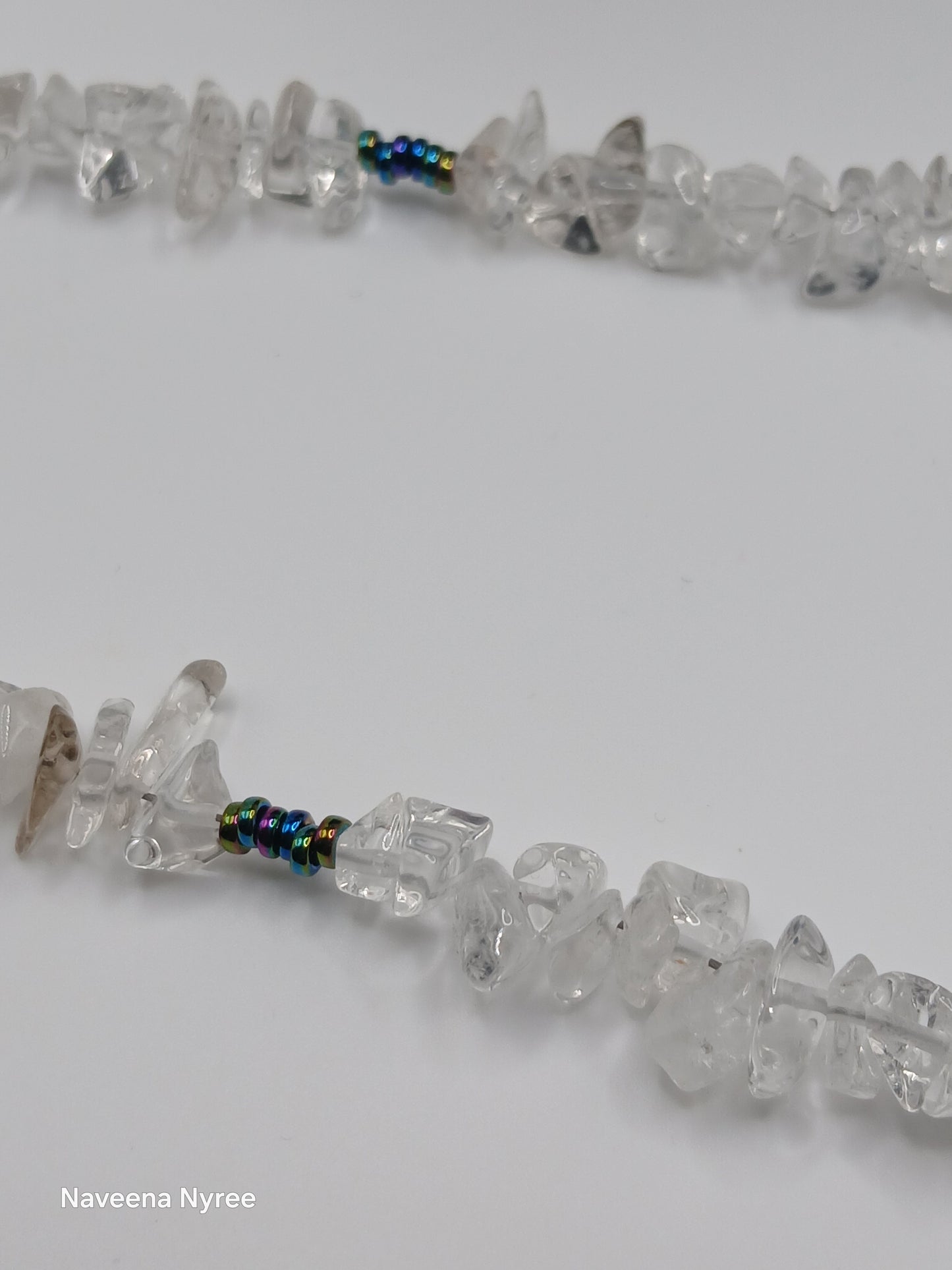 Gemstone chip necklace