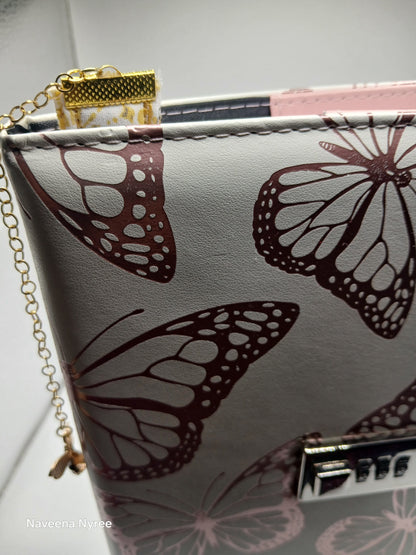 Fabric Bee bookmarks