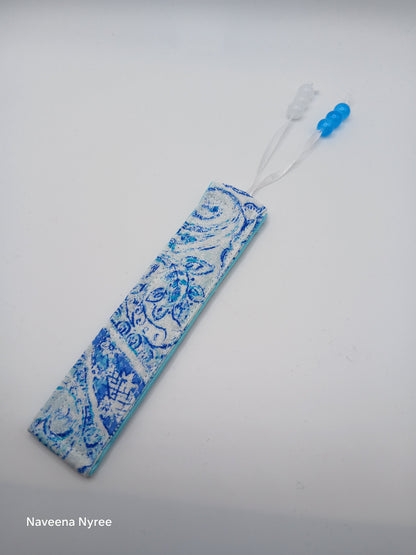 Fabric beaded bookmark (blue)