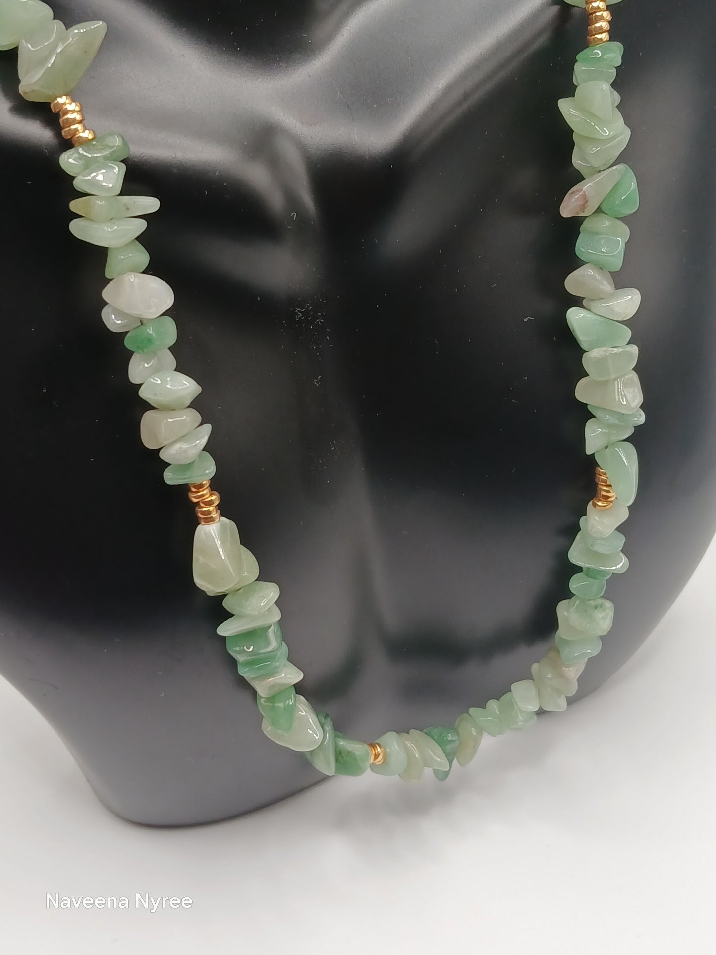 Gemstone chip necklace