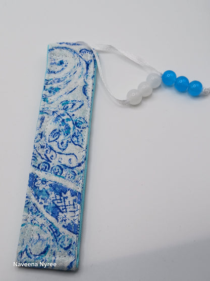 Fabric beaded bookmark (blue)