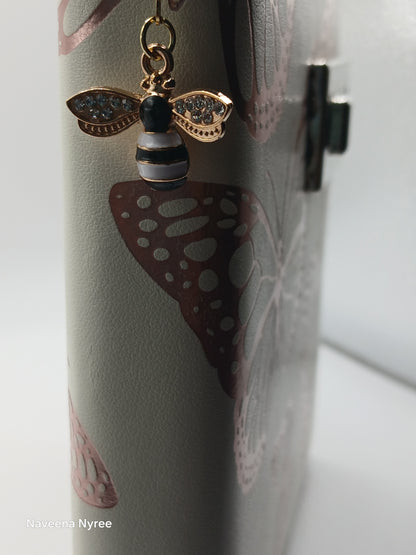 Fabric Bee bookmarks