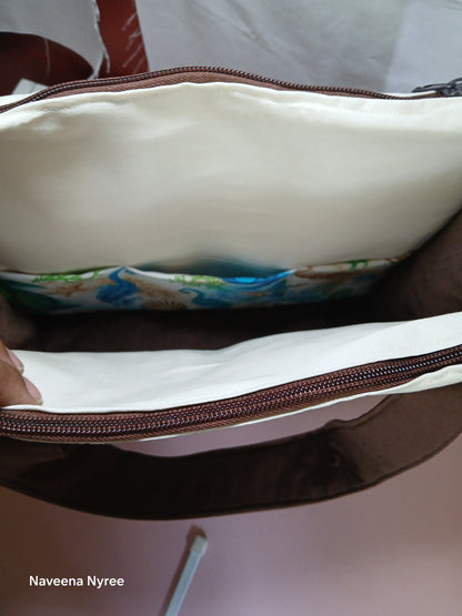 Large reversible tote