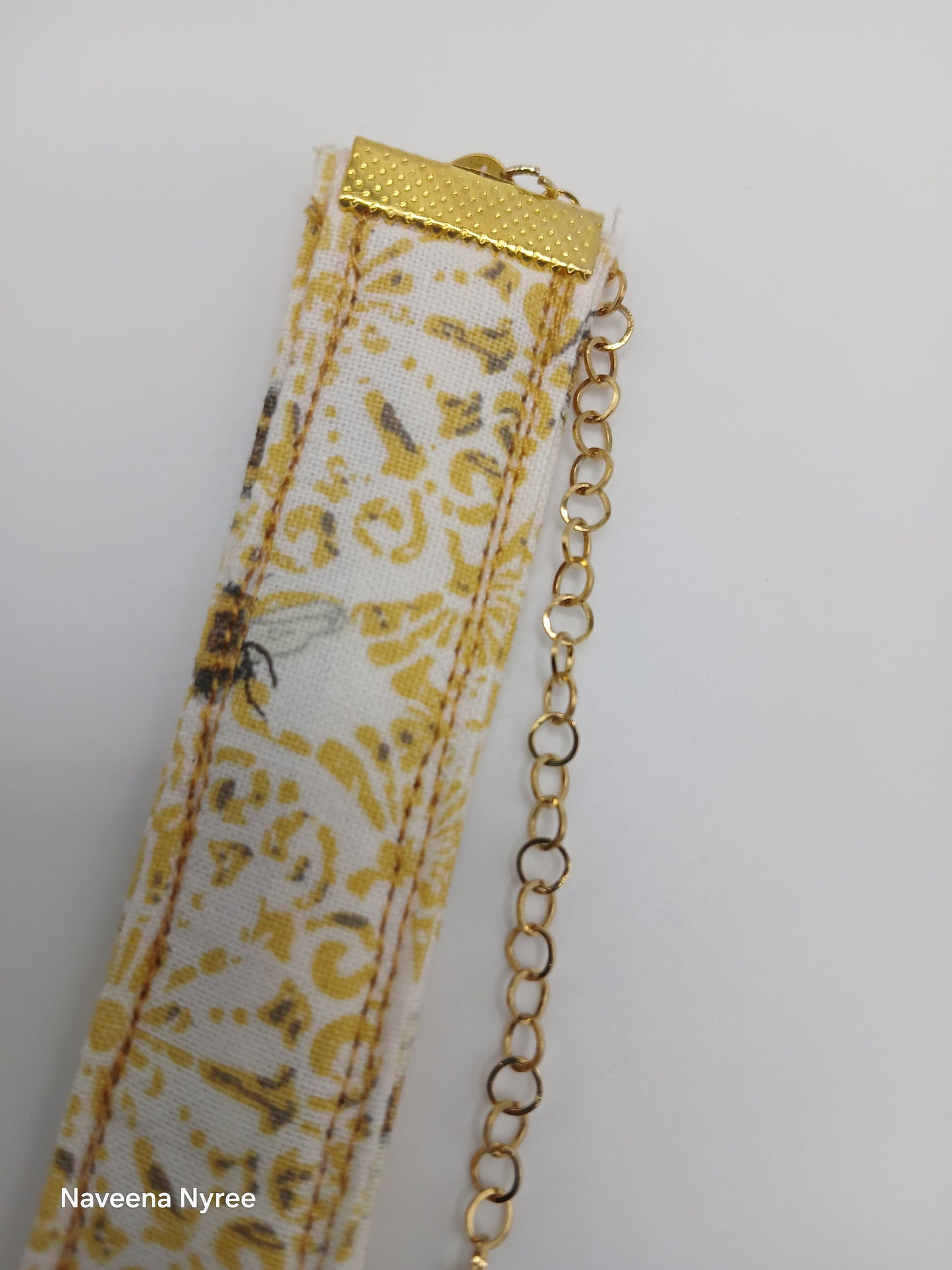 Fabric Bee bookmarks